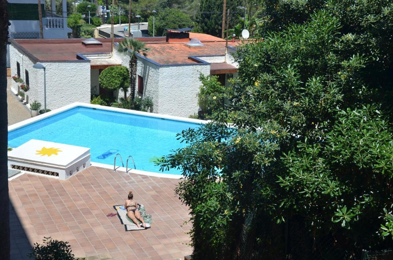 Apartments Relax Salou Exterior foto